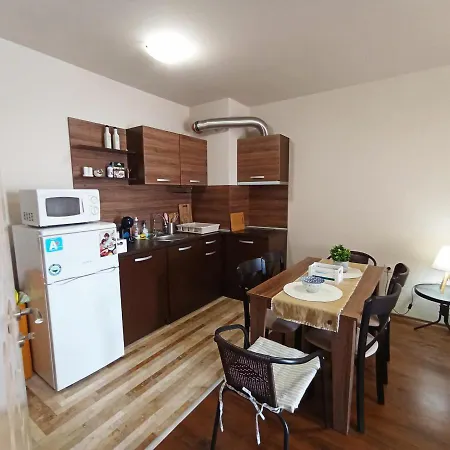 Апартамент даймънд бийч Бургас